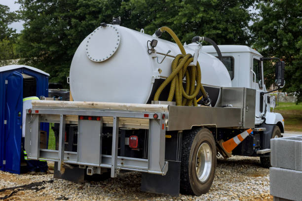 Best High-end porta potty rental  in Grundy Center, IA